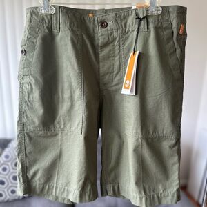 Timberland Earthkeepers Women’s Relaxed Fit Green Khaki Shorts   Size 32